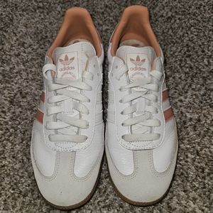 Adidas Samba OG shoe